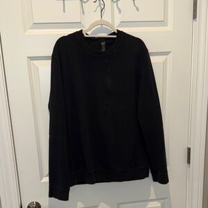 lululemon athletica Men's Black Long Sleeve Shirt